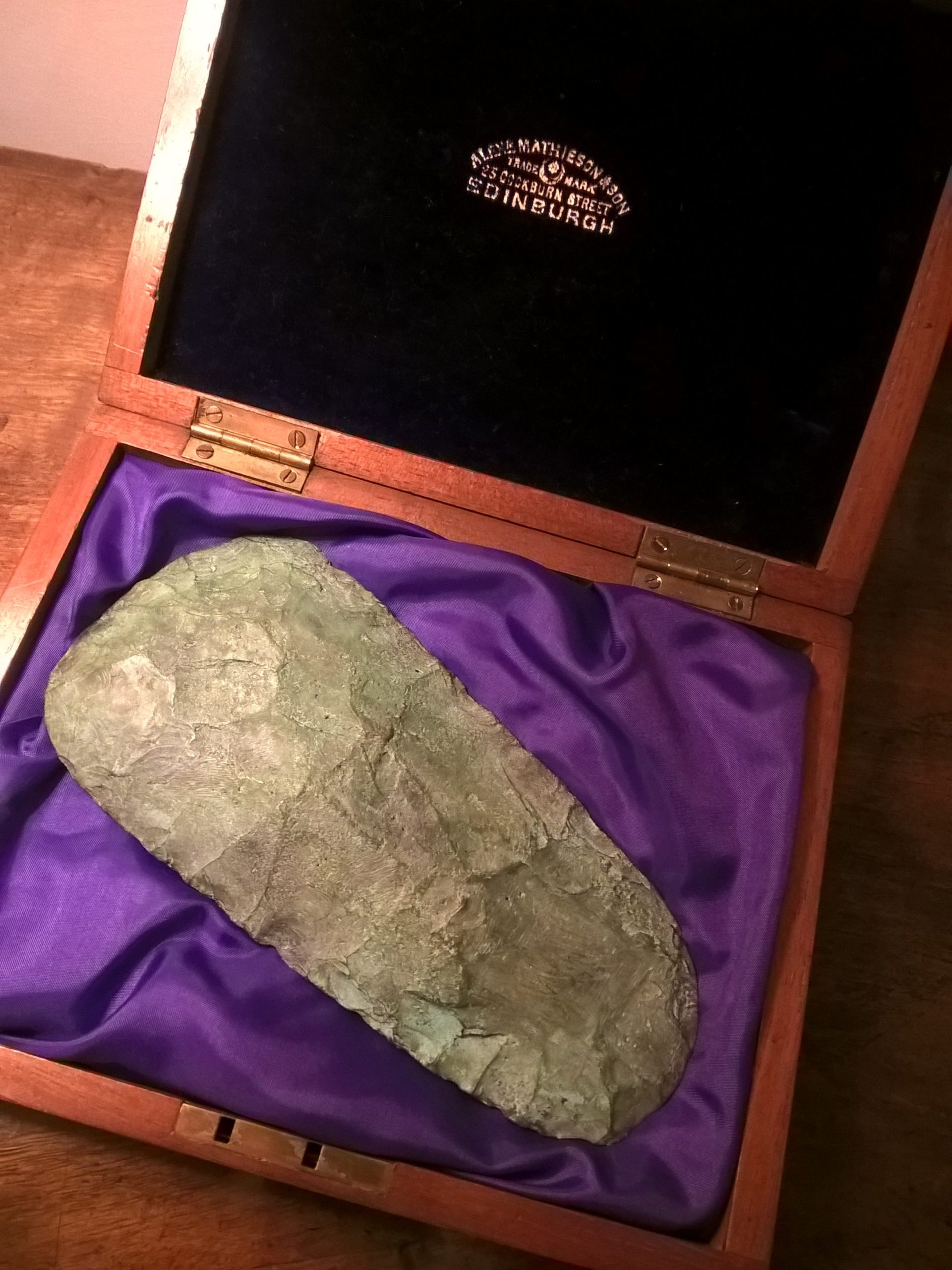 Orkney - StoneTools - Working Stone